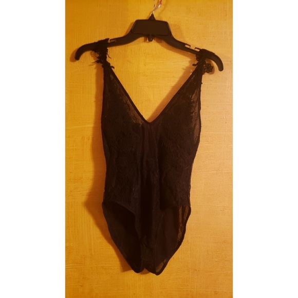 Kinki RIKI LACE BODY TOP 🆕 - Picture 3 of 7